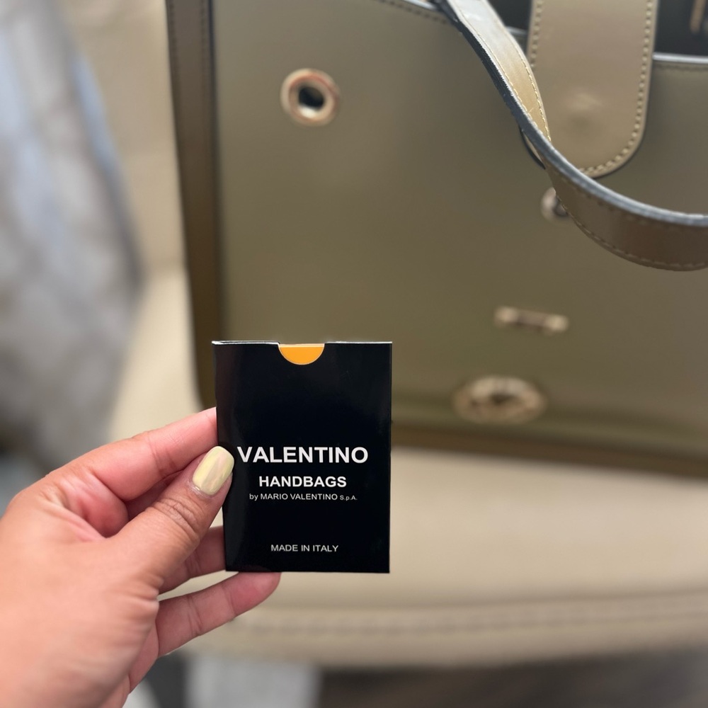 Green Valentino Shoulder Bag - Picture 3 of 4
